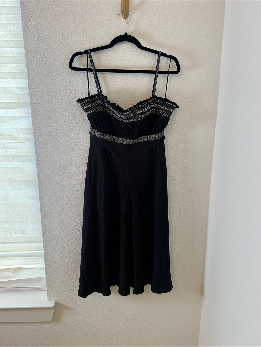 Catherine Malandrino 100 silk Black Dress with Ivory and Lilac Trim size 4